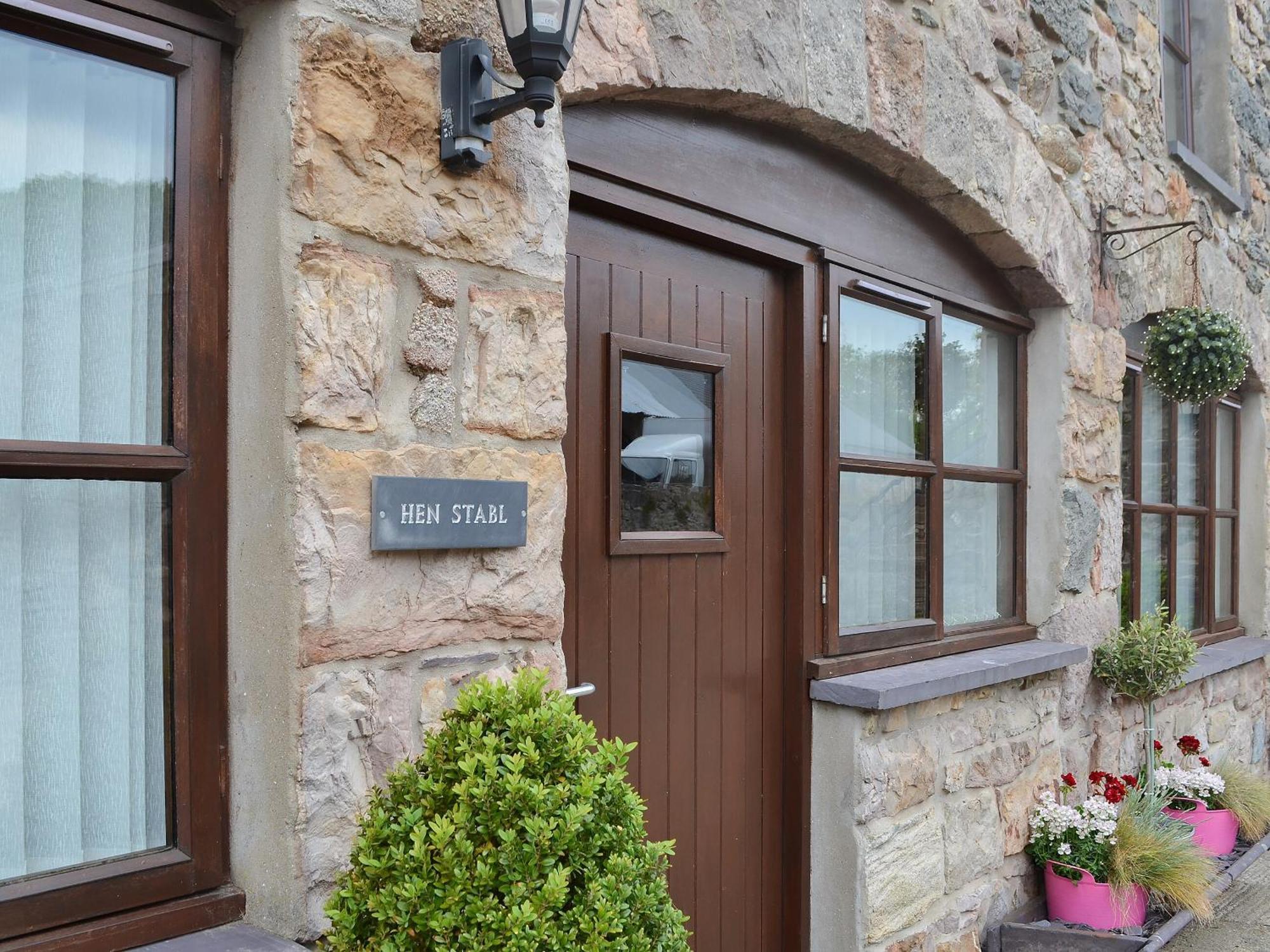 Hen Stabl - 16983 Villa Brynsiencyn Exteriör bild